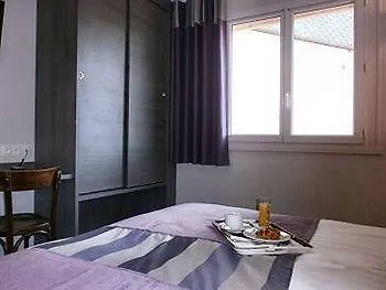 Hotel Des Rosiers Lourdes