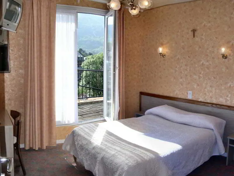 Hotel Des Rosiers Lourdes